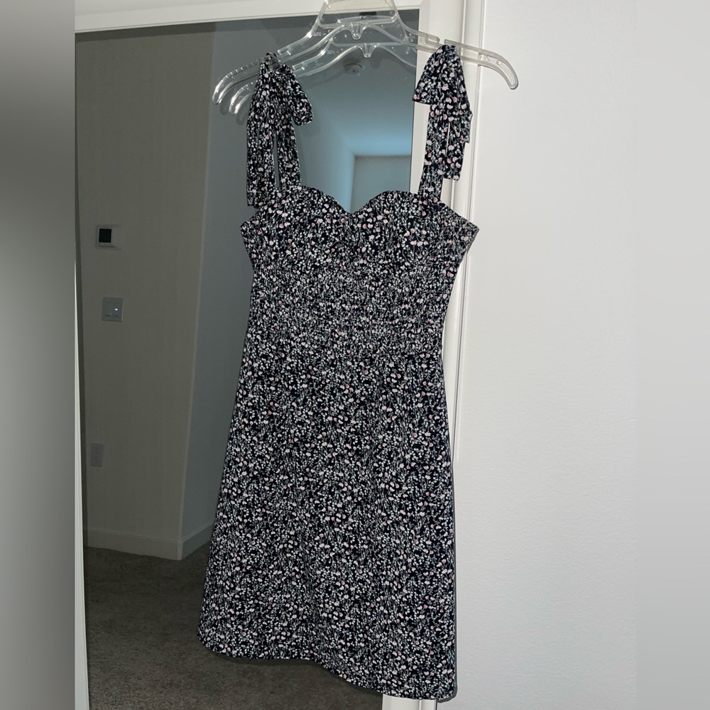 Miss Lola black floral flowy summer dress